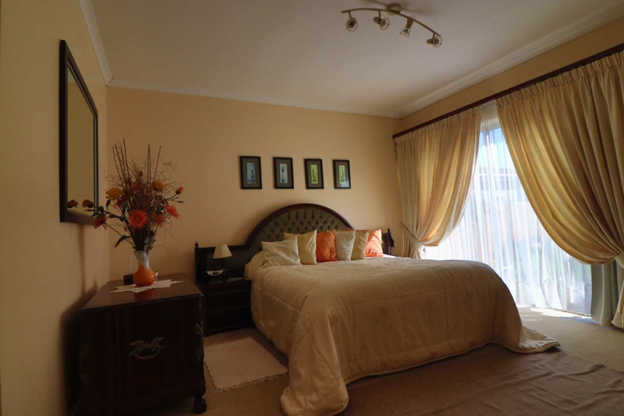 3 Bedroom Property for Sale in Parklands Western Cape